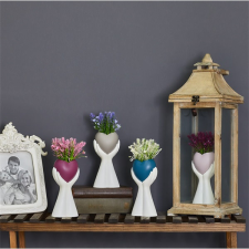 IRIS IRIS E5733 szív a kézben dekoráció művirággal 10x27cm party kellék