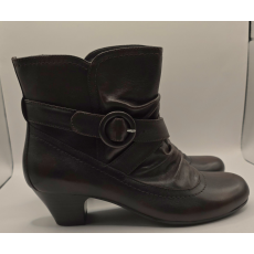  Janet D. bőr bokacsizma