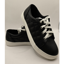  JustFab Black Steppelt Sneaker női cipő