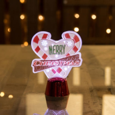  Karácsonyi asztali LED dekor - fényes talppal - szív - 11 cm karácsonyi dekoráció