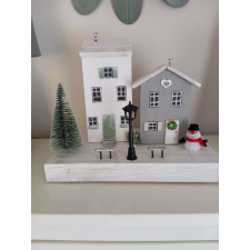  Karácsonyi Falucska újrahasznosított fából 30cm karácsonyi dekoráció