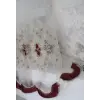  Kész függöny Bolero 77 Barokk törtfehér Piros minta 280x250cm