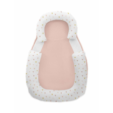Kikkaboo babapozicionáló memóriahabos hypoallergén legurulás gátlós 60x40x8cm Rózsaszín szívecskék babaágynemű, babapléd