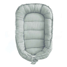Kockás, mentazöld színű babafészek babafészek