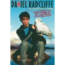 Könyvmolyképző Kiadó Daniel Radcliffe - A nem mindennapi varázsló gyermek- és ifjúsági könyv
