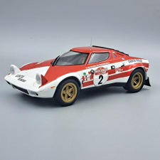  Lancia Delta San Remo Rally 1974 1:18 makett