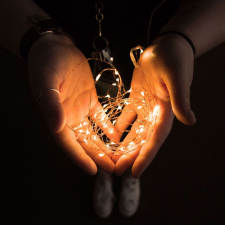  LED fényfüzér - 10 db melegfehér LED - 2 x AA karácsonyfa izzósor