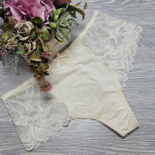 Lemila Magas derekú tanga csipkés szélű Test, S női alsó