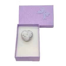 Levendula Álom Ajándékbolt Howlit oldalt fúrt szív medál (3,5 cm) medál