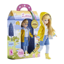 Lottie baba esőkabátban, csizmával baba