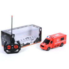 Magic Toys Távirányítós tűzoltó teherautó fénnyel és hanggal 1/24 autópálya és játékautó