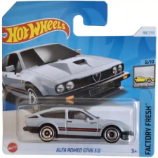 Mattel Hot Wheels Alfa Romeo GTV6 3.0 kisautó autópálya és játékautó