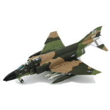  McDonnell Duglas F-4D Phantom II 1:72 makett