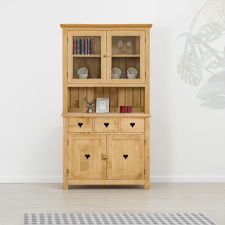  MENGEVE fenyő tálalószekrény – 4 ajtós, 3 fiókos bútor