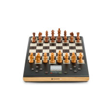 Millennium Genius Pro 2024 Sakk komputer tanulási és súgó funkcióval (M815) társasjáték