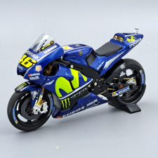 Minichamps Yamaha YZR-M1 2017 Valentino Rossi 1:18 makett