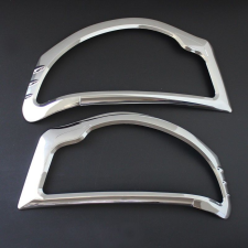 Mitsubishi Krómozott fényszórókárpit Mitsubishi L200 Triton 2006 – 2015 MT06HLCC kulcstartó