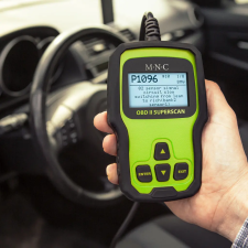 MNC AUTÓ DIAGNOSZTIKAI ESZKÖZ 55679 mérőműszer