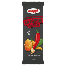 Mogyi Crasssh! tésztabundában pörkölt földimogyoró chili ízesítéssel 60 g csokoládé és édesség