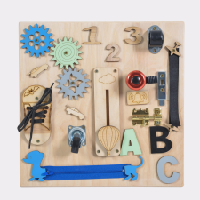 Moni Toys Montessori matatófal kicsi 30x30cm tacskós fajáték