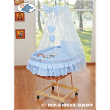  Mózeskosár/fonott függönyös rácsos kiságy - Medve masnival, kék babakocsi kiegészítő