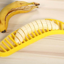Műanyag banánszeletelő konyhai eszköz