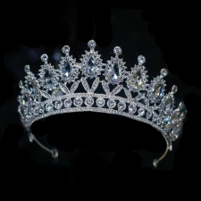  Műanyag tortadekoráció – Ezüst korona, tiara kövekkel party kellék