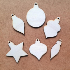  Natúr fa 6 részes karácsonyfadisz szett, 9 cm-esek. dekorációs kellék