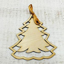  Natúr fa keretes fenyő. Mérete: 115x130 mm dekorációs kellék