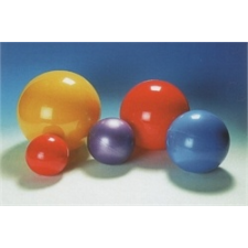  Natúr játéklabda 22 cm vegyes színekben játéklabda