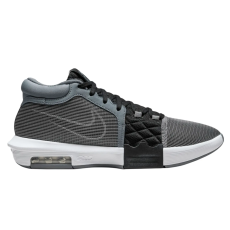  Nike LeBron Witness VIII