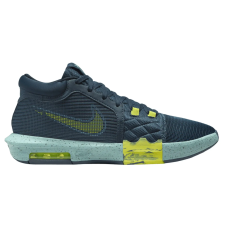  Nike LeBron Witness VIII férfi cipő