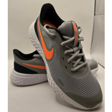  Nike Revolution 5 (GS) sportcipő