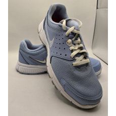  Nike Revolution EU bőr sportcipő