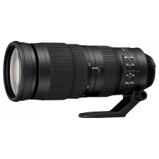Nikon AF-S 200-500mm f/5.6E ED VR objektív
