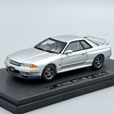  Nissan skyLine GT-R 1:43 1989 ezüst makett