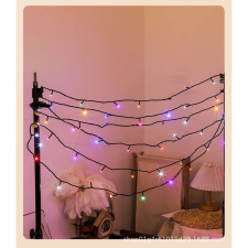 OEM Karácsonyi zenélő fényfüzér, fekete vezeték, 100 LED, többszínű karácsonyfa izzósor
