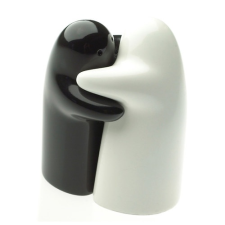  Ölelkező só és bors szóró emberkék ajándéktárgy