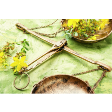  Összetétel 16 matricás tapéta, 350 x 200 cm tapéta, díszléc és más dekoráció