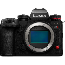 Panasonic Lumix S1II digitális fényképező