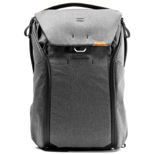PEAK DESIGN Everyday hátizsák 30L - Feketeszén színű túrahátizsák