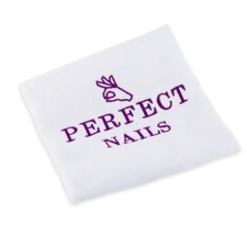 Perfect Nails Perfect Nails Törölköző 30x50 cm Perfect Nails logóval lakástextília