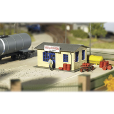 Piko Hobby Olaj üzlet Günther - 61834 H0 1:87 méretarány makett