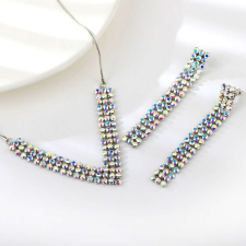 Platinával bevont exkluzív, modern ékszerszett színjátszó Swarovski kristályokkal (0575.) ékszer szett