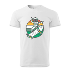 polofun.hu Asztronauta gördeszkázik, retró