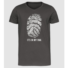 Pólómánia Its in my DNA - Férfi Prémium Slim-Fit V nyakú Póló férfi póló