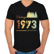 PRINTFASHION 1973 - Férfi V-nyakú póló - Fekete férfi póló