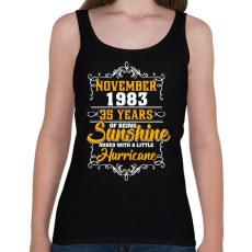 PRINTFASHION 1983 Születésnap - Napfény egy kis hurrikánnal! - Női atléta - Fekete