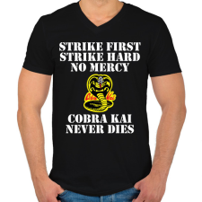 PRINTFASHION Cobra Kai never dies - Férfi V-nyakú póló - Fekete férfi póló
