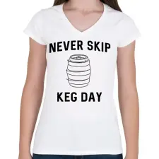 PRINTFASHION keg day - Női V-nyakú póló - Fehér női póló
